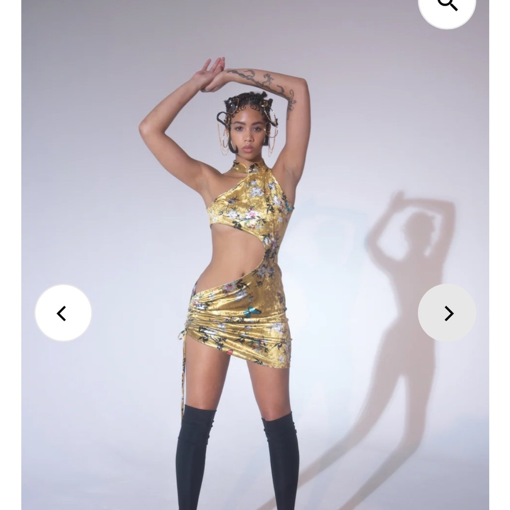 Kim Shui Yellow Velvet Qi Pao Dress